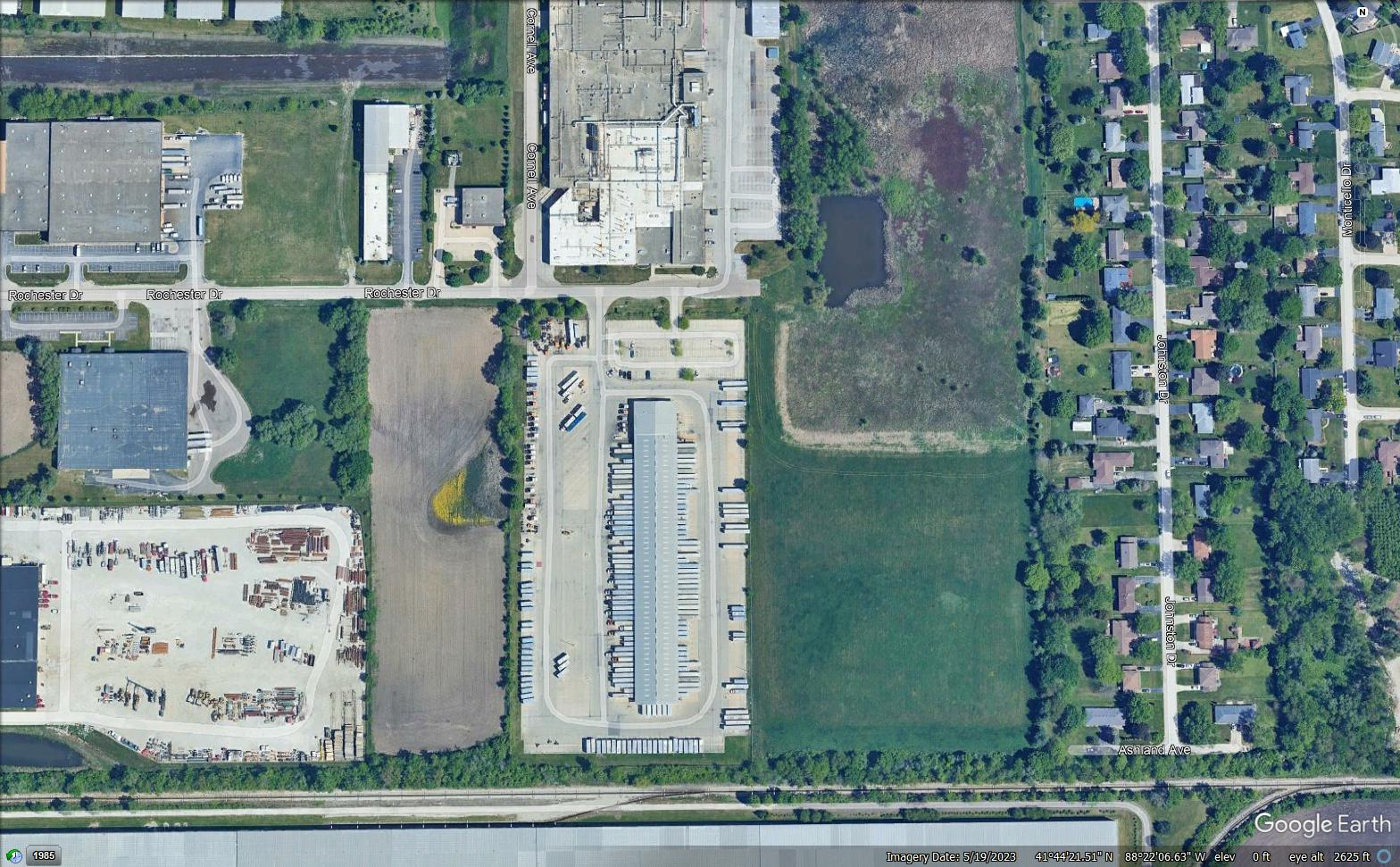 Land 2100 Rochester Rd Montgomery, IL 60538: Image 1